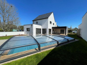 Villa avec piscine, à 5 minutes de la plage. Idéal pour vacances en famille et amis